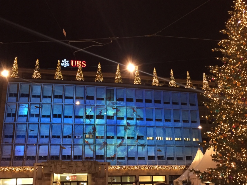 Projections on the UBS building, Zurich (Photo credit: http://www.lavaleandherworld.wordpress.com)